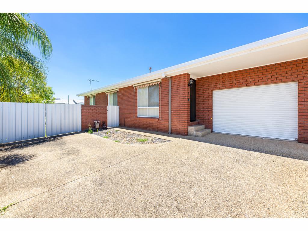 2/482 Heriot St, Lavington, NSW 2641