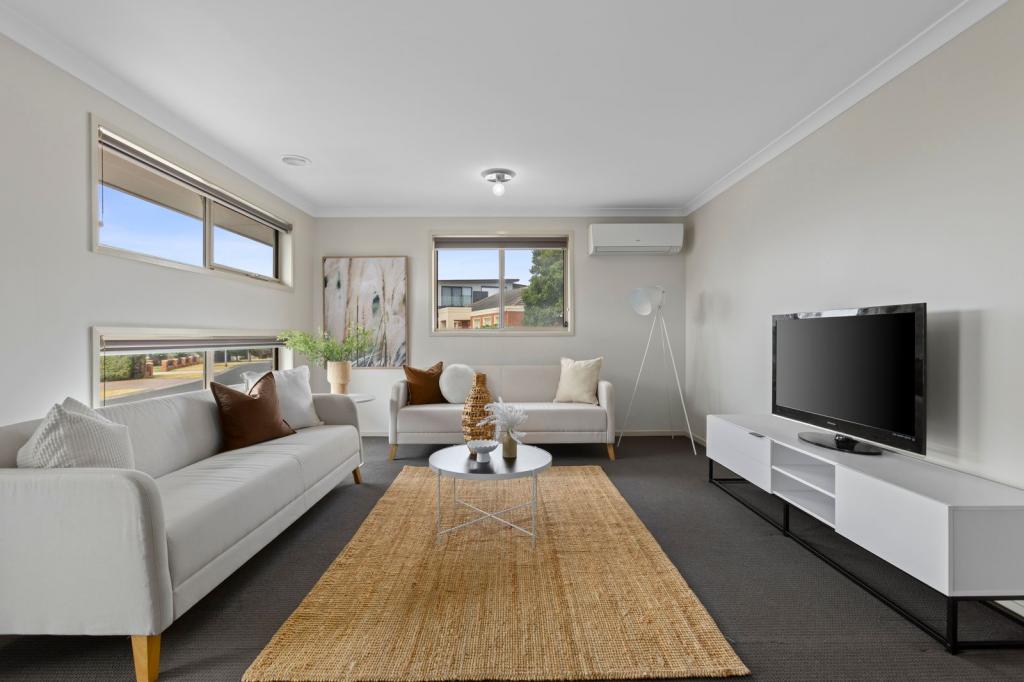 5C CANTERBURY CT, WANDANA HEIGHTS, VIC 3216