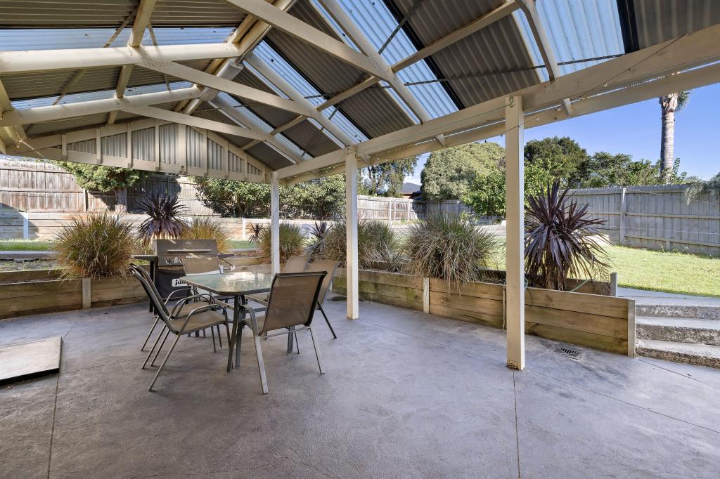 6 Chamouni Ct, Frankston, VIC 3199