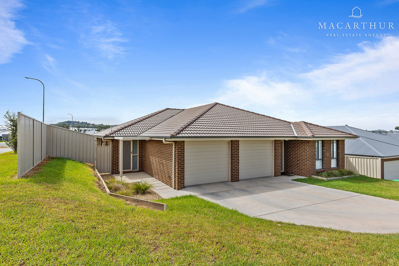 3a Batlow Way, Gobbagombalin, NSW 2650