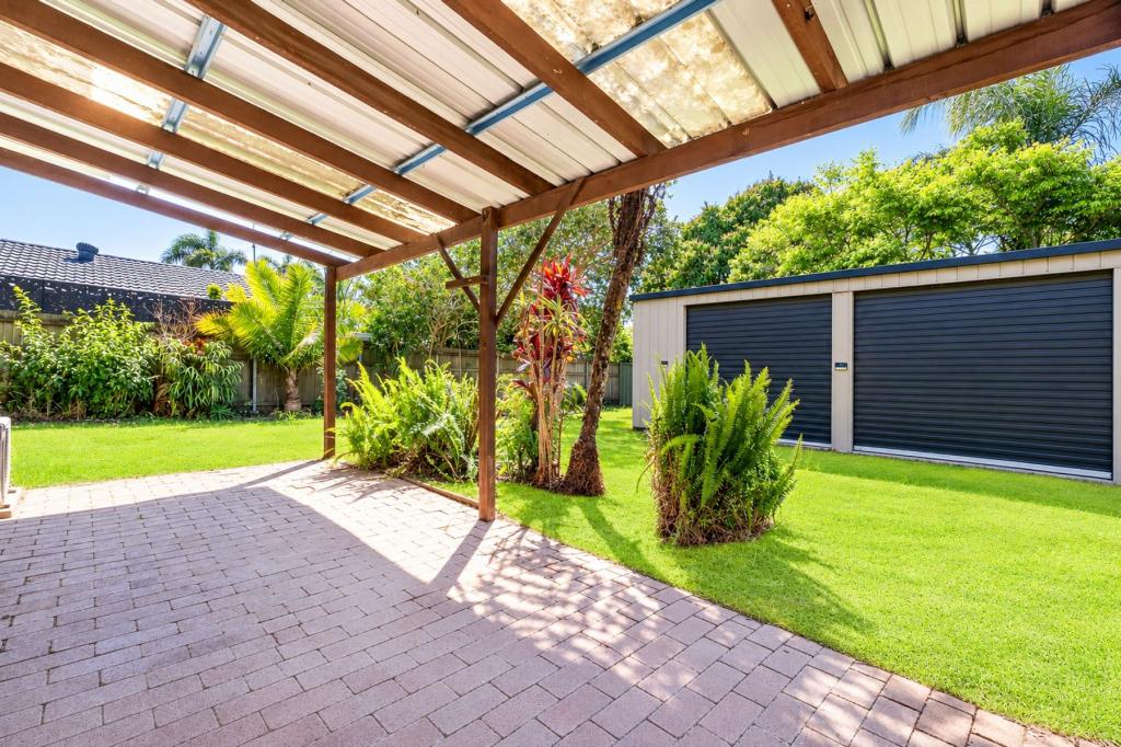 23 Lisa St, Redland Bay, QLD 4165