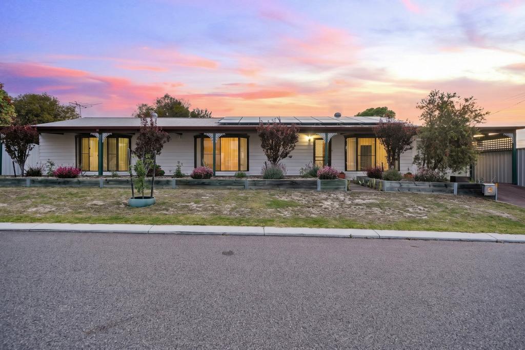 1 HARVEY CL, GOSNELLS, WA 6110