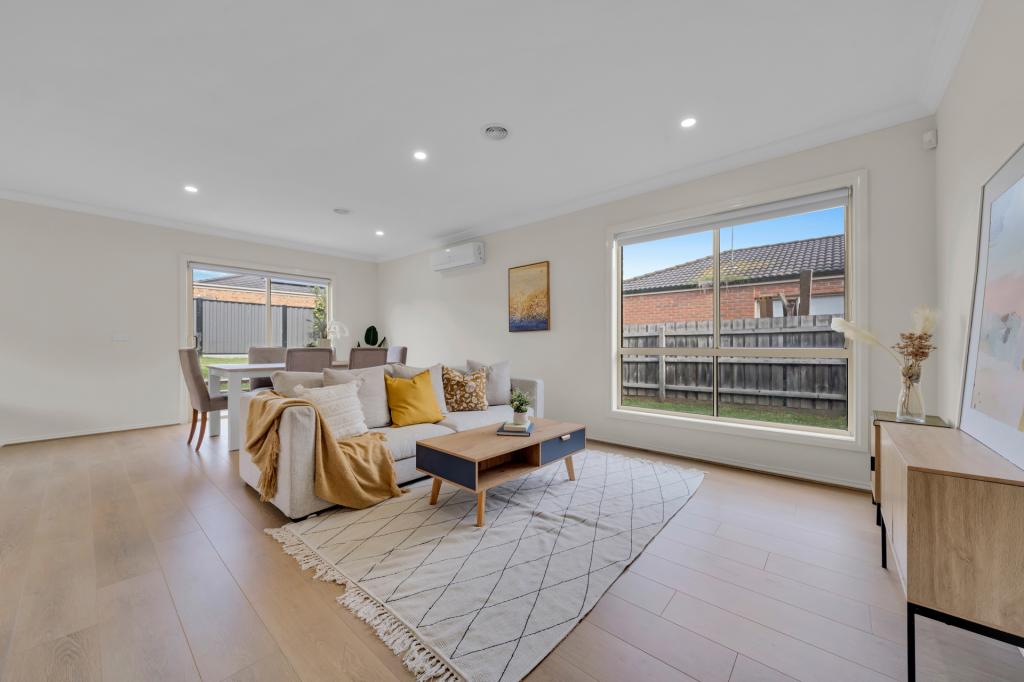 21 Strabane Way, Hampton Park, VIC 3976