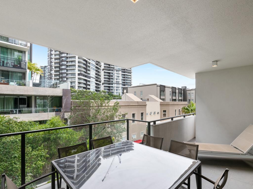 317/38 Helen St, Teneriffe, QLD 4005