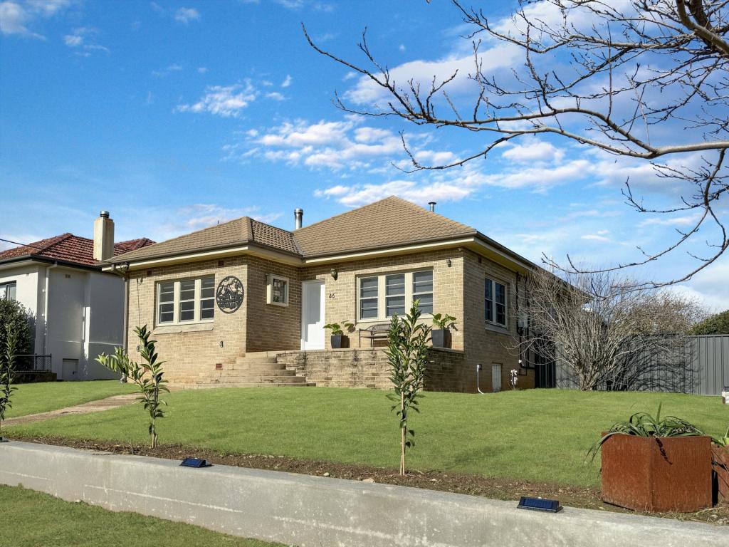 46 Currawong St, Young, NSW 2594