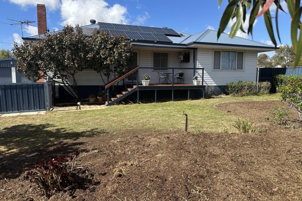 8 Sawle St, Wagin, WA 6315