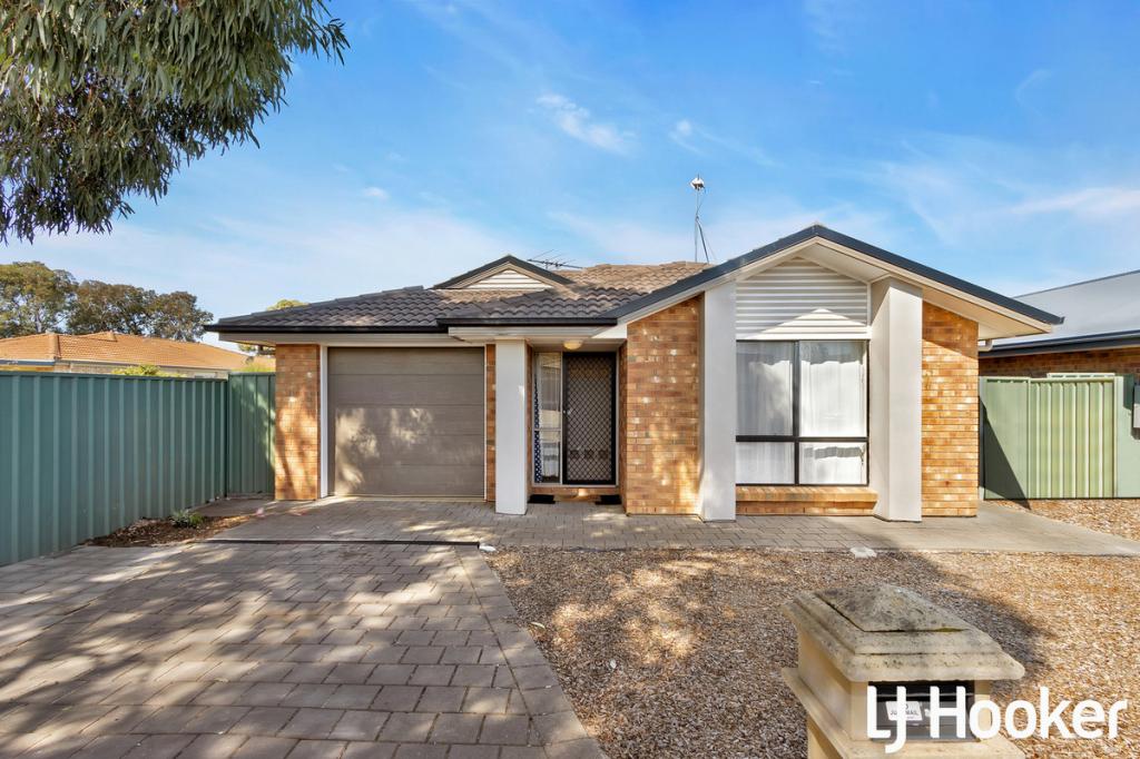 24 Tangarine Ct, Munno Para West, SA 5115