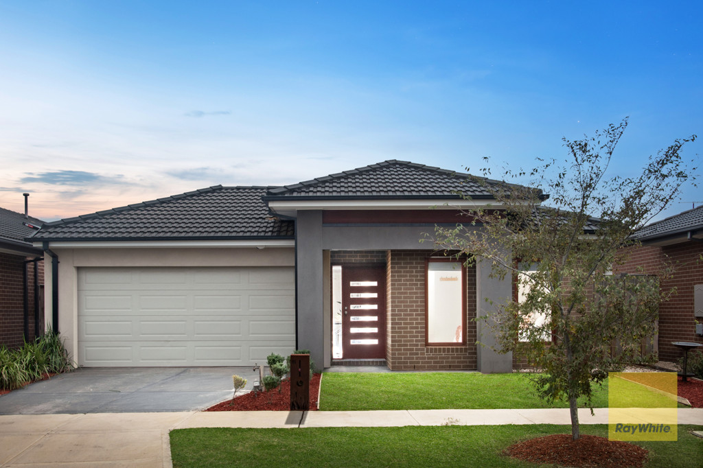 11 Scorpio Rd, Weir Views, VIC 3338