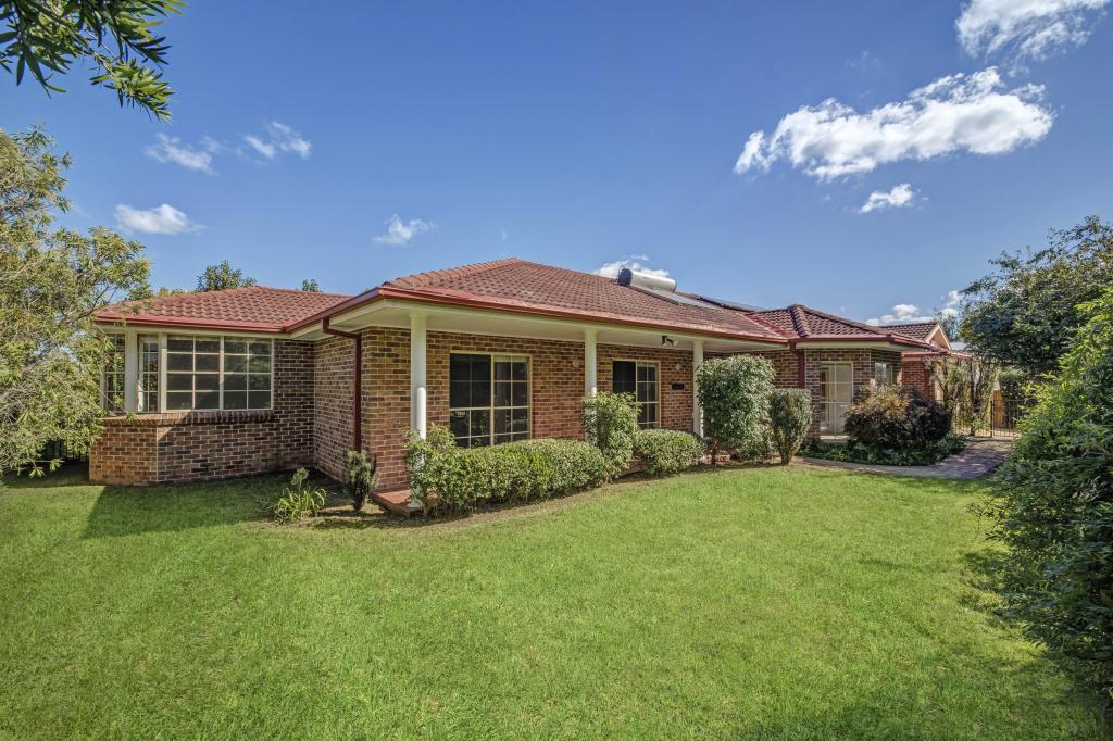 27 Oxley Dr, Bowral, NSW 2576