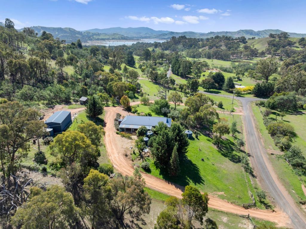 6 Bluegum Cres, Bonnie Doon, VIC 3720