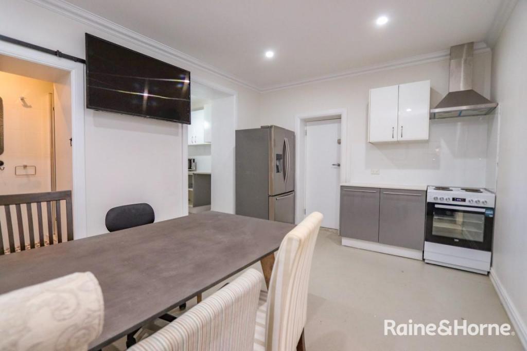 4/2a Keppel St, Bathurst, NSW 2795