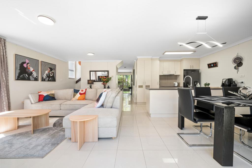 200 Anthony Rolfe Ave, Gungahlin, ACT 2912