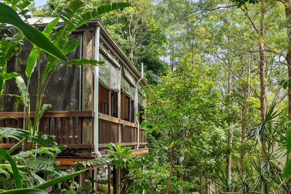 3 Bateson Rd, Mount Nebo, QLD 4520