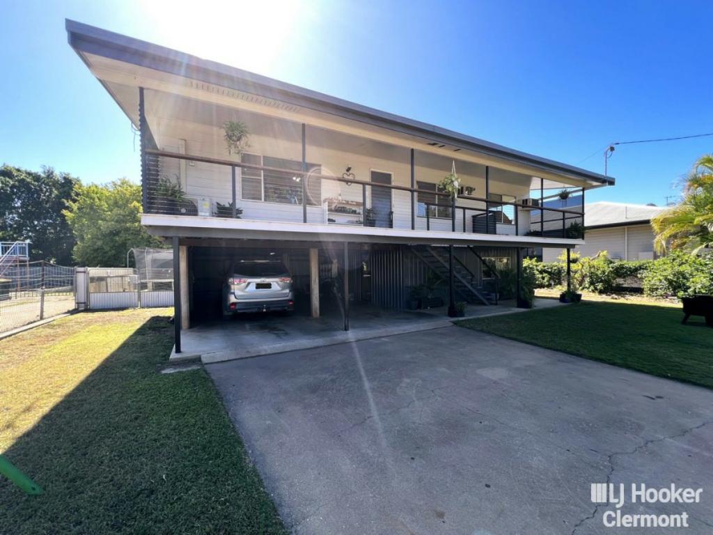 14 Douglass St, Clermont, QLD 4721