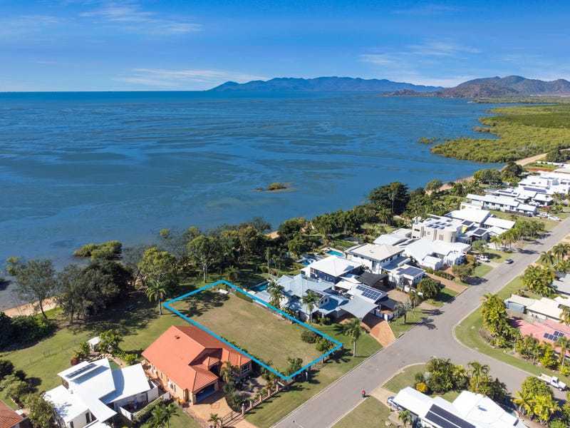 54 Waterview Dr, Bushland Beach, QLD 4818