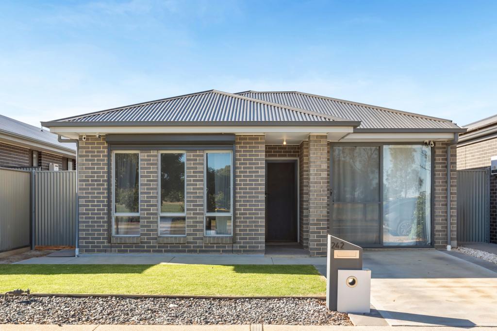 242 PETHERTON RD, ANDREWS FARM, SA 5114