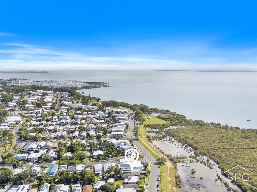 779 Esplanade, Lota, QLD 4179