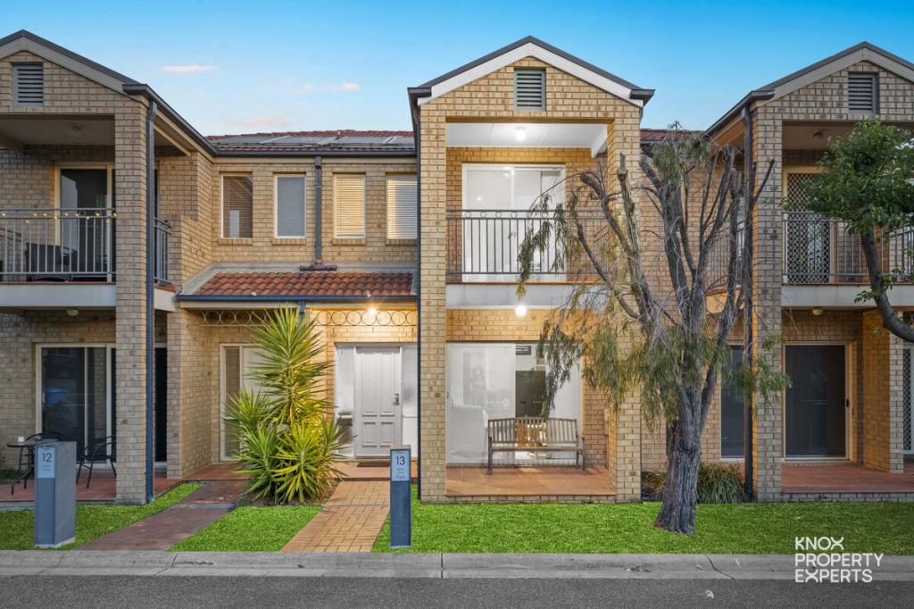 13 Kirren Cl, Cranbourne, VIC 3977