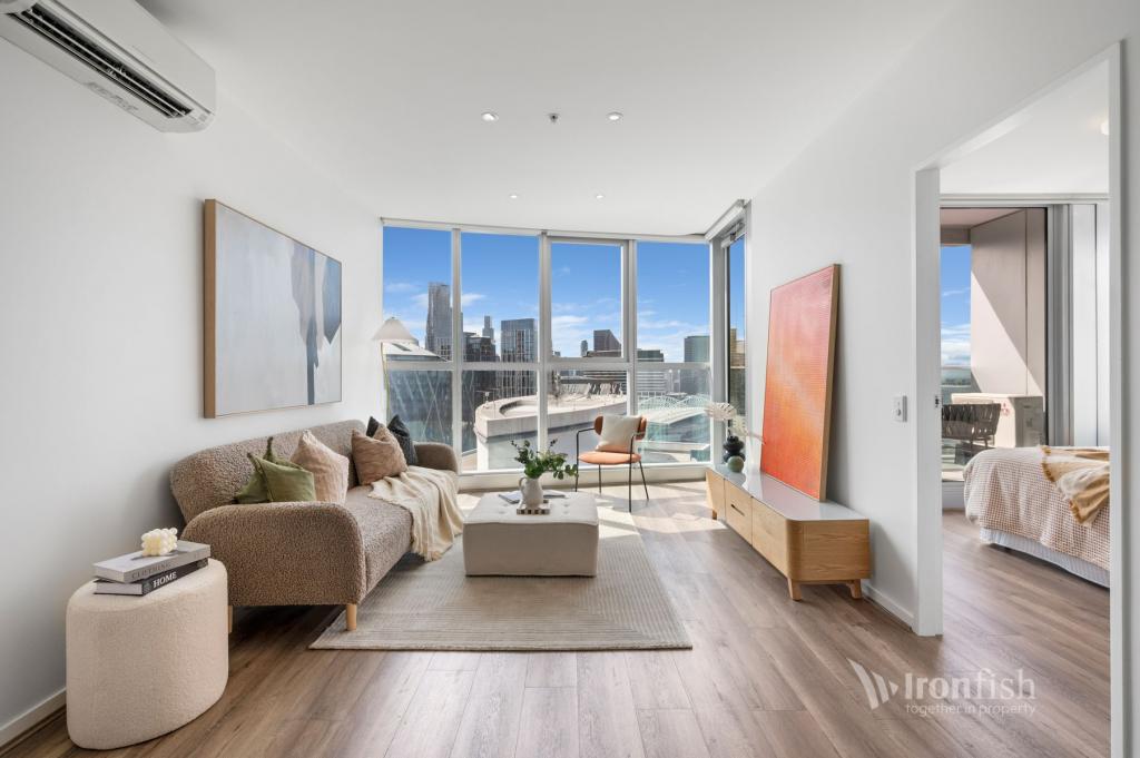 2504/231 Harbour Esp, Docklands, VIC 3008