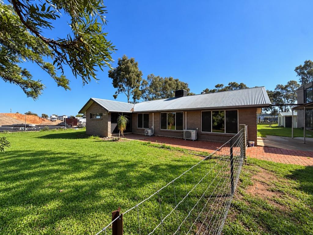 1 Camber Ct, Cobram, VIC 3644