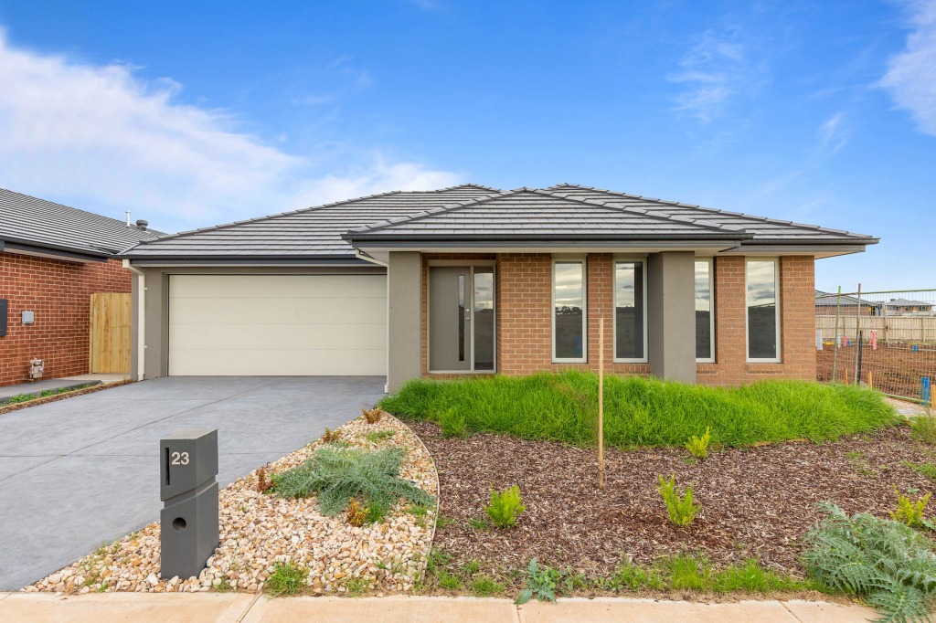 4B2B/23 NECTAR AVE, MANOR LAKES, VIC 3024