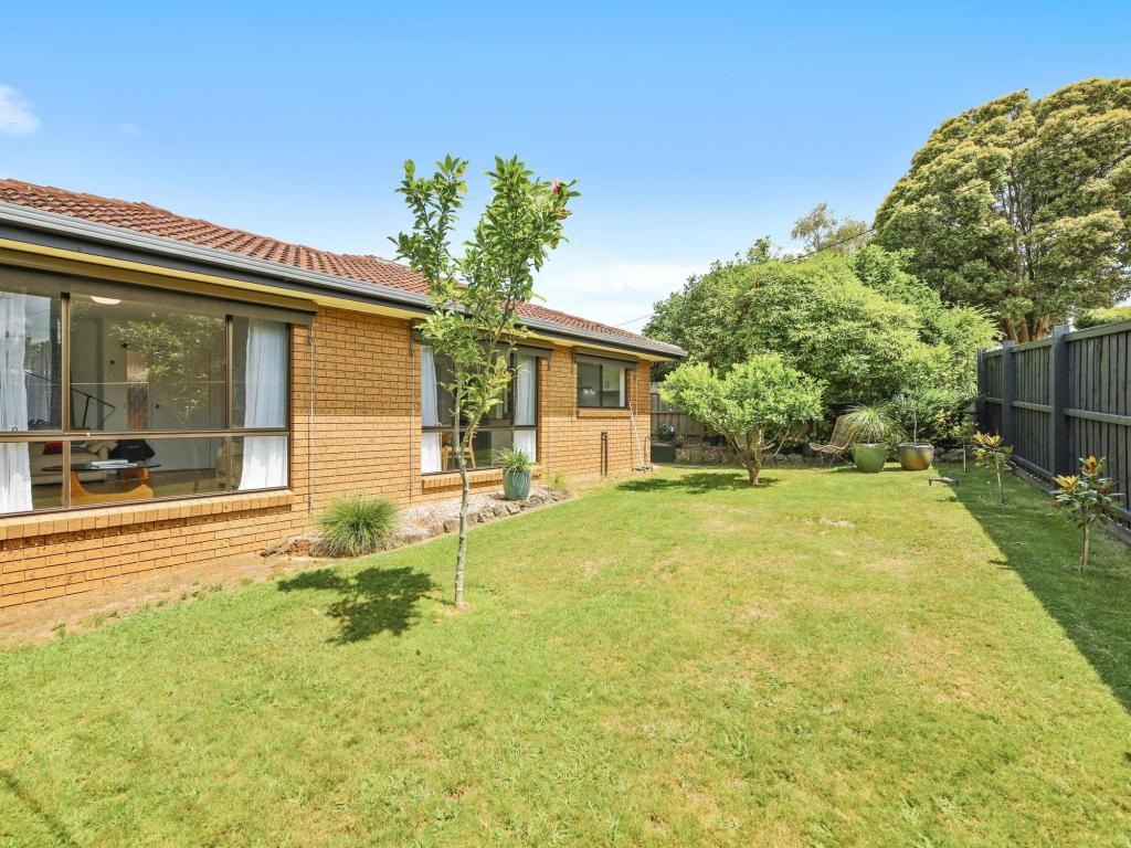1/4 Nobel St, Warragul, VIC 3820