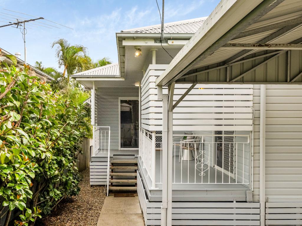 49a Donald St, Woody Point, QLD 4019