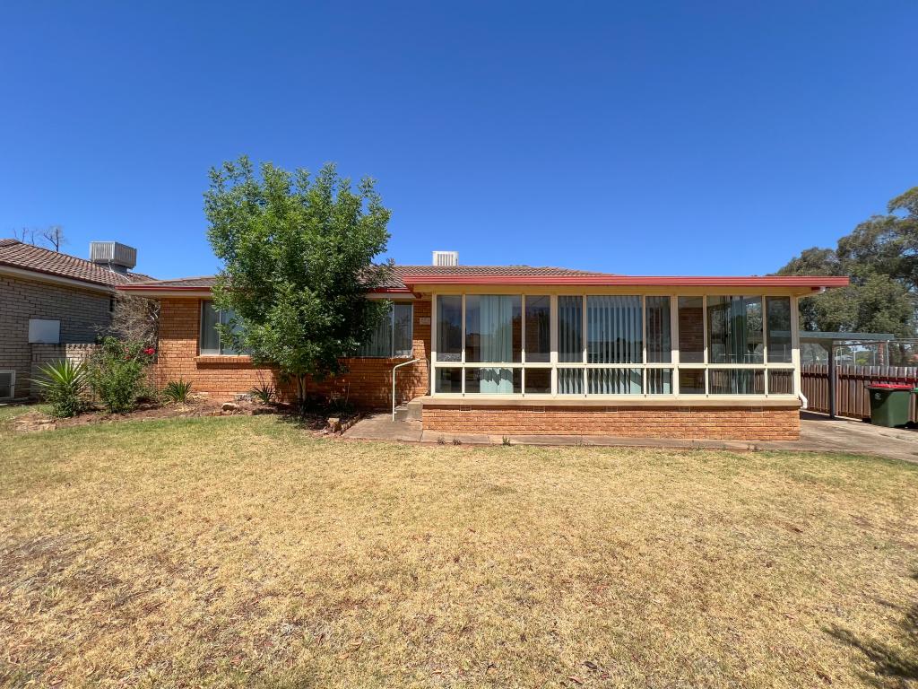 17 Belah St, Forbes, NSW 2871