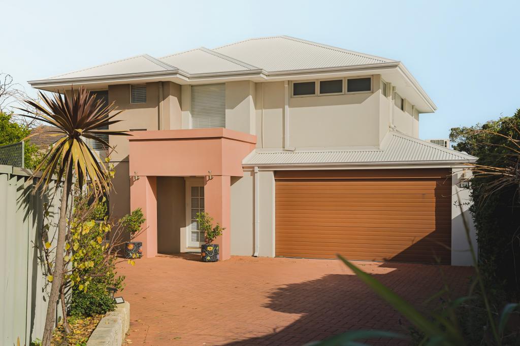 11a Kemmish Cres, Melville, WA 6156