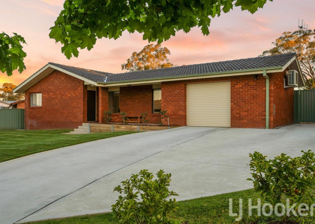 1 Rutherford Pl, West Bathurst, NSW 2795