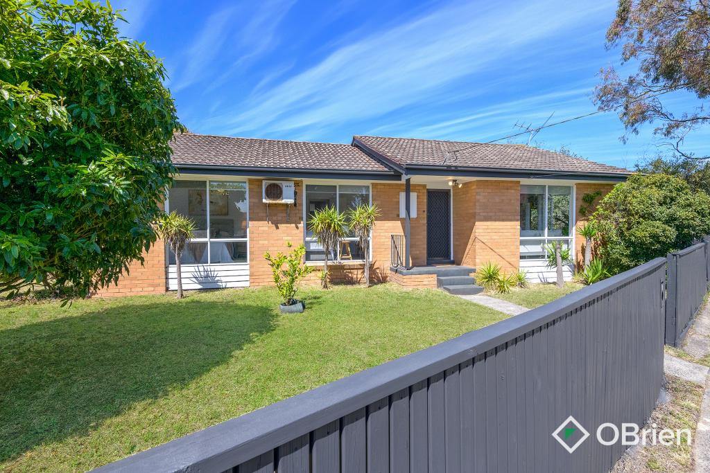 1 AGATHEA CT, FRANKSTON NORTH, VIC 3200