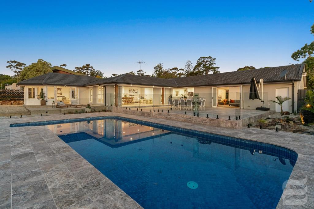 4 Blake Ct, Mount Eliza, VIC 3930