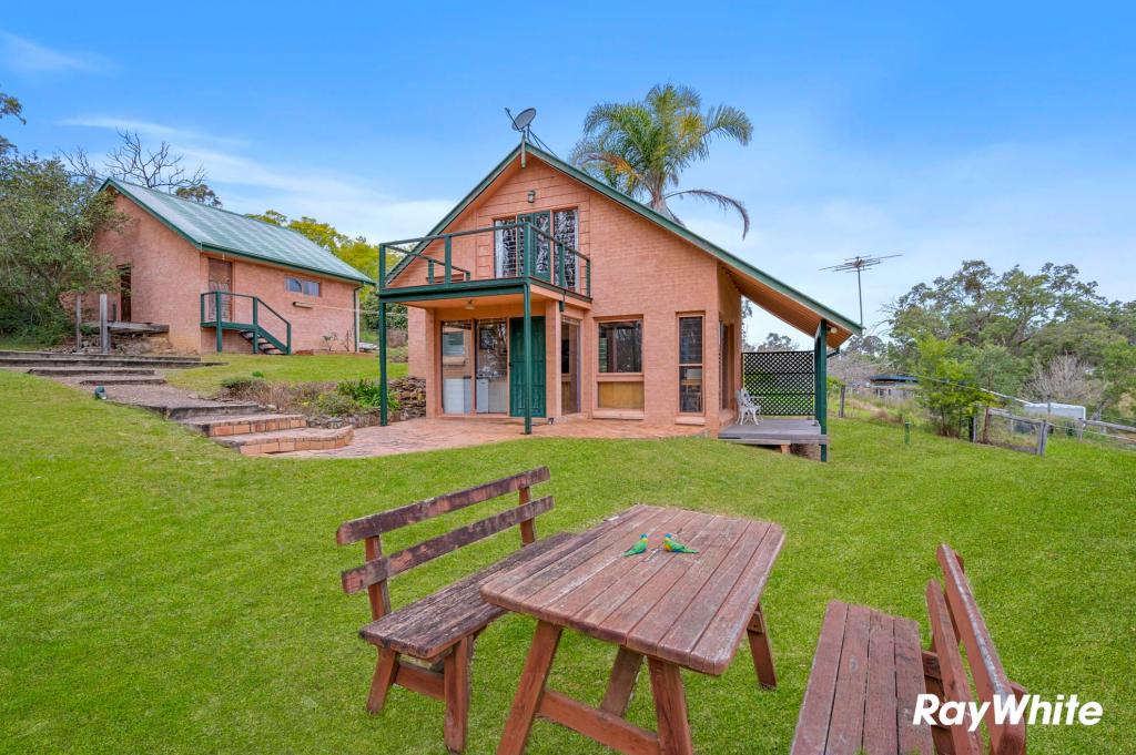 10 Ted Hunt Tce, Moruya, NSW 2537