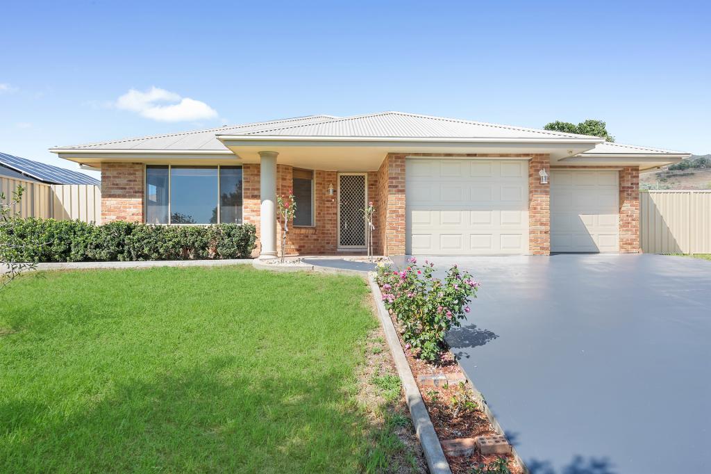 11 Hardy Cres, Mudgee, NSW 2850