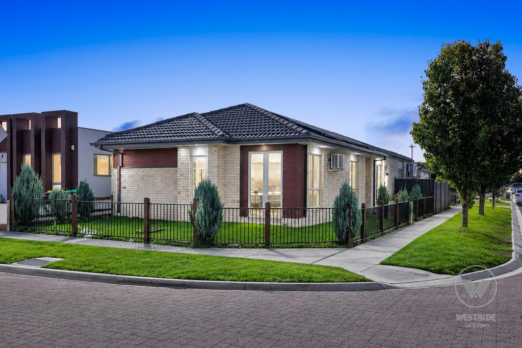 13 LIMELIGHT ST, TARNEIT, VIC 3029
