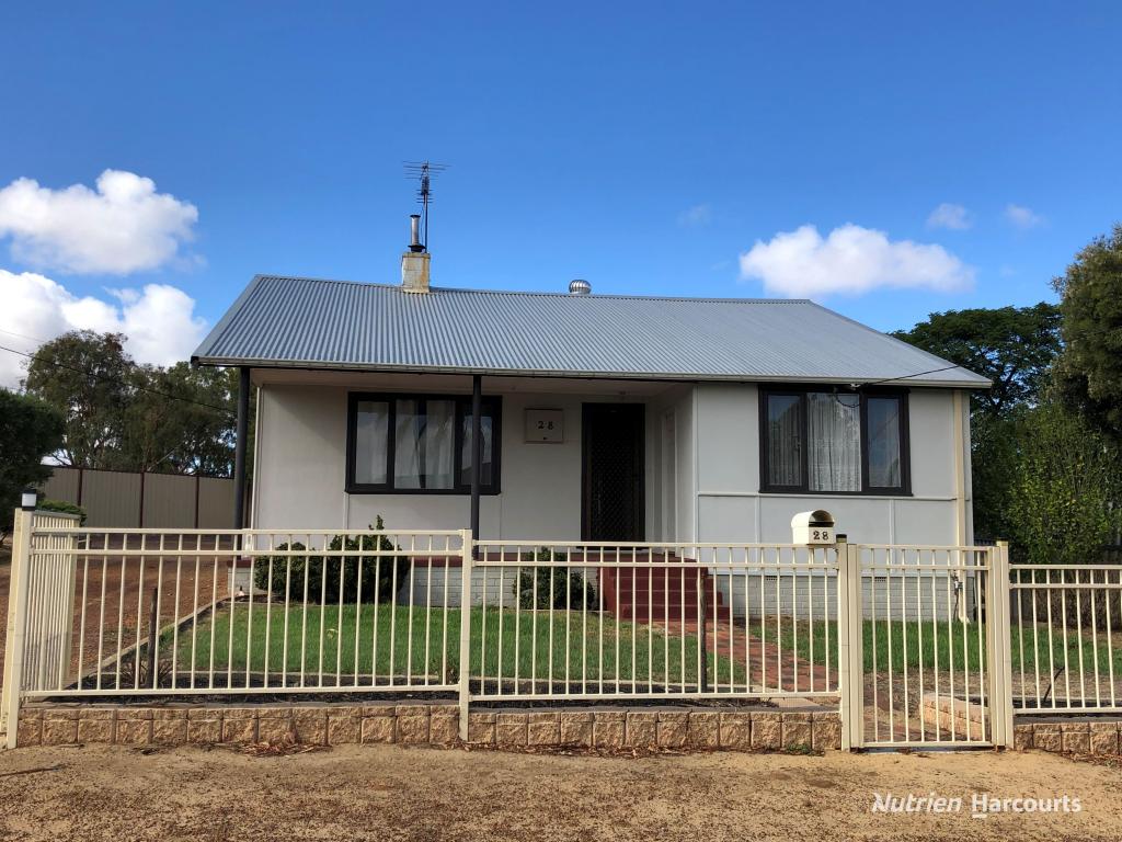 28 Fox St, Narrogin, WA 6312