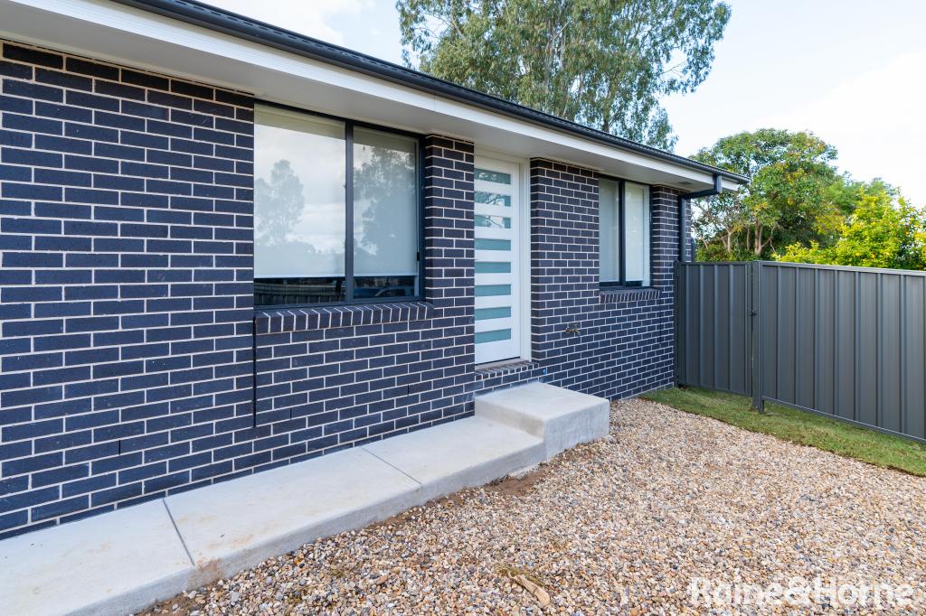 2/28 Ziegler Ave, Kooringal, NSW 2650