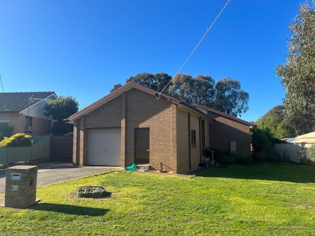 38 Laidman St, Maryborough, VIC 3465