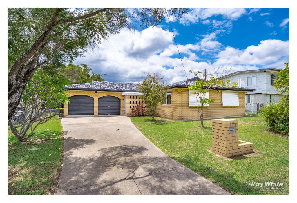 12 Peatey St, Norman Gardens, QLD 4701
