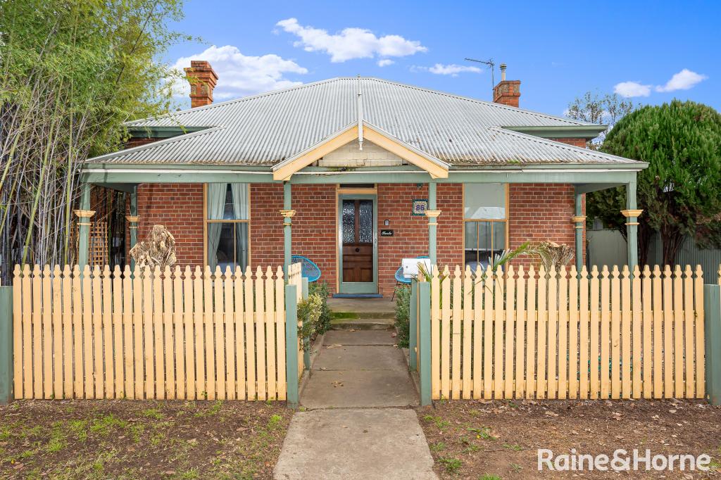 86 Best St, Wagga Wagga, NSW 2650