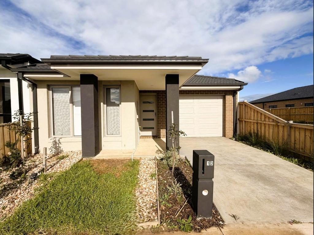 13 Falstaff St, Fraser Rise, VIC 3336