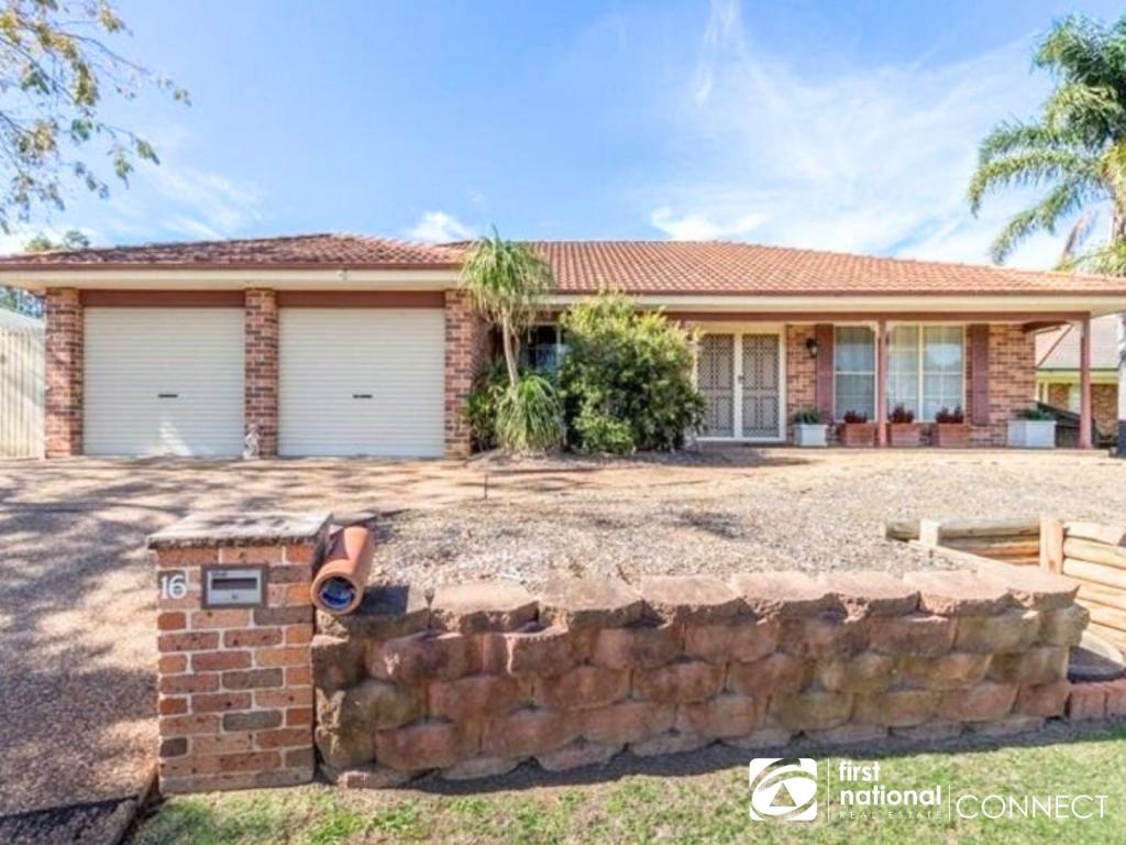 16 Samuel Pl, Quakers Hill, NSW 2763