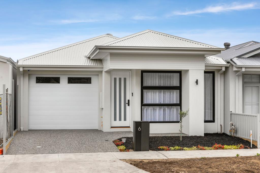 6 Chartreuse St, Greenvale, VIC 3059