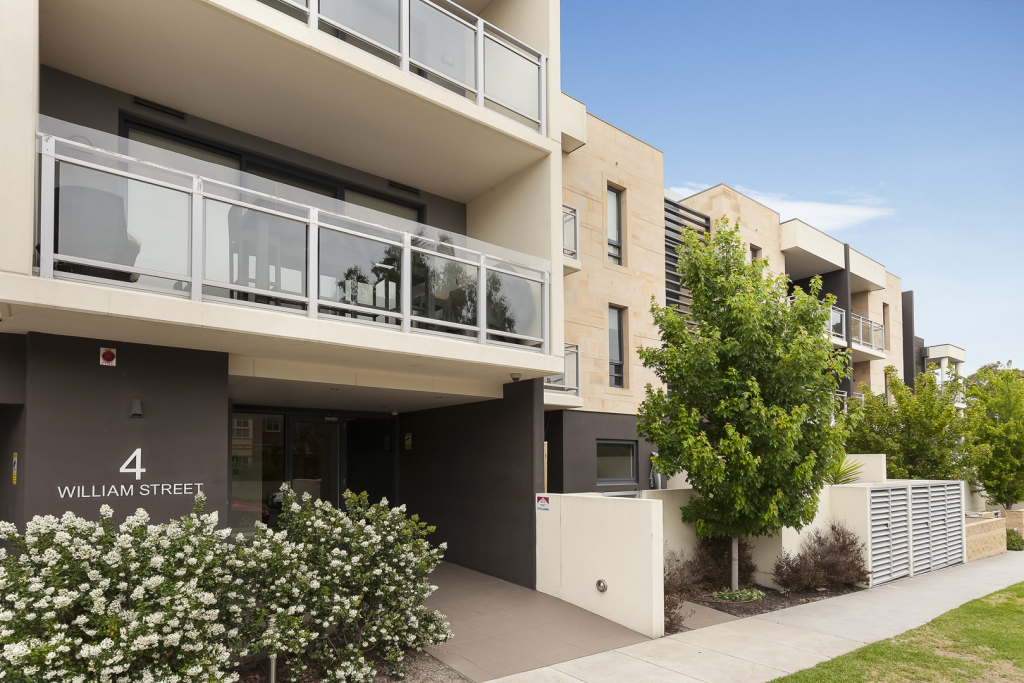 30/2-4 WILLIAM ST, MURRUMBEENA, VIC 3163