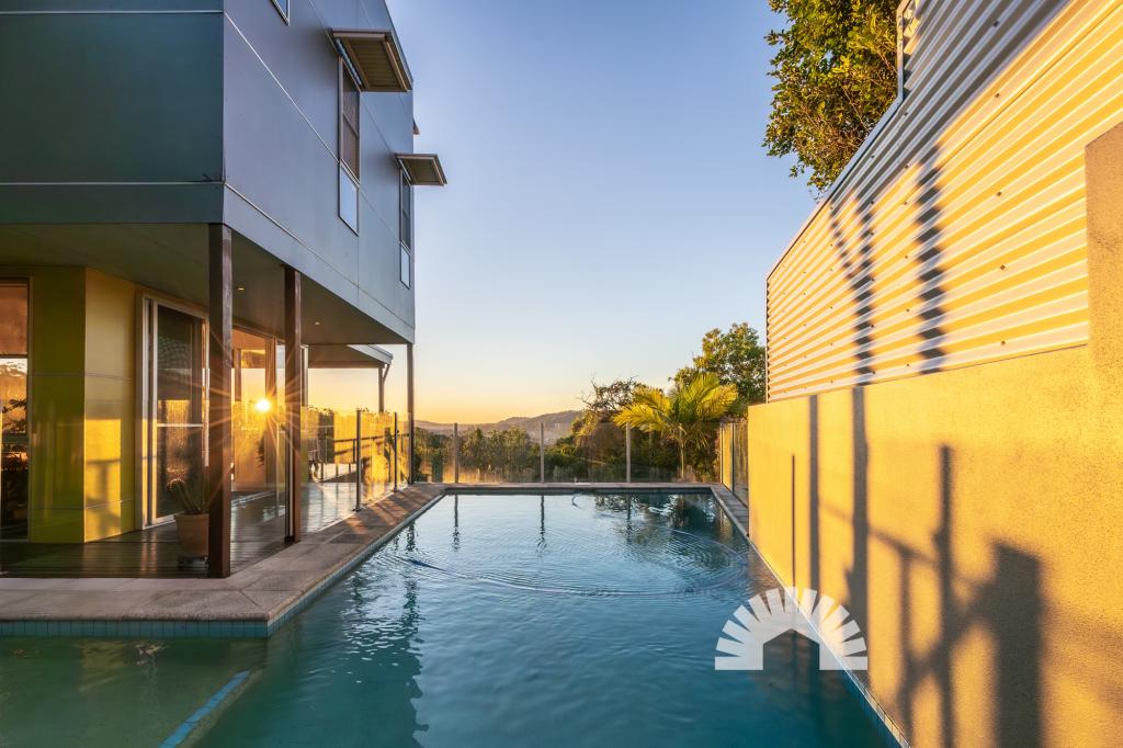 9 Pearl Pde, Nambour, QLD 4560