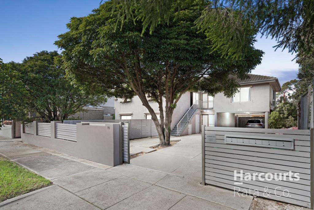 1/10 Loeman St, Essendon, VIC 3040