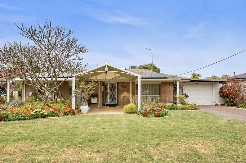 34 Waterton Way, Cooloongup, WA 6168