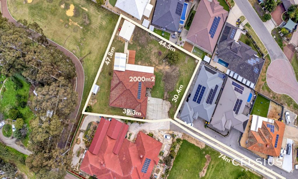 1D WILLARING DR, BECKENHAM, WA 6107
