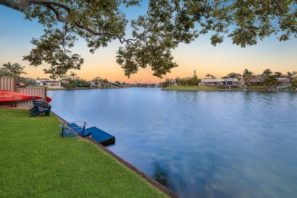 2/32 Marsupial Dr, Coombabah, QLD 4216