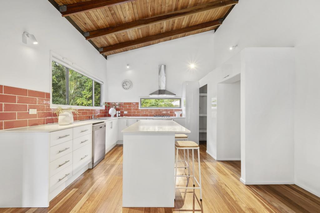 105 Outlook Dr, Tewantin, QLD 4565